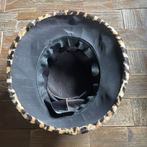 Vintage Faux Fur Leopard Print Hat🖤 - Picture 7 of 8